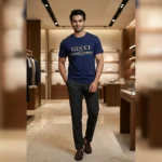 Gucci Men’s Navy Blue Embroidered Logo Heritage T Shirt (2)