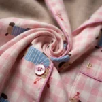 Women’s Pink Gingham Pajama Set with Puppy Print, Short Sleeve Notched Lapel Top and Full Length Trousers (4)