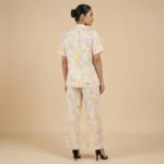 Women’s pastel marble print pajama set with notched collar and short sleeves (3)