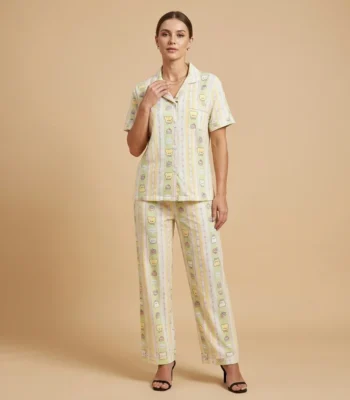 Women's short sleeve pajama set with pastel stripes and yellow teddy bear illustrations (1)