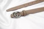 Women’s taupe leather belt with interlocking silver double G buckle (1)