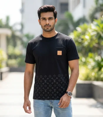 Men's luxury black t shirt with monogram print and chest pocket (2)