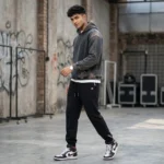 Men's premium black solid jogger pants (4)
