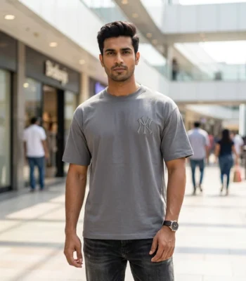 grey oversized round neck t shirt with subtle chest logo and large NY back graphic (4)