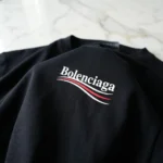 Mens oversized black luxury t shirt with chest logo (4)