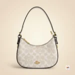 Signature Shoulder Bag Featuring Iconic Coach Monogram Design – shoulder bag – photo 5