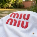 Iconic Men White T-Shirt with Red Print – white t-shirt – photo 4