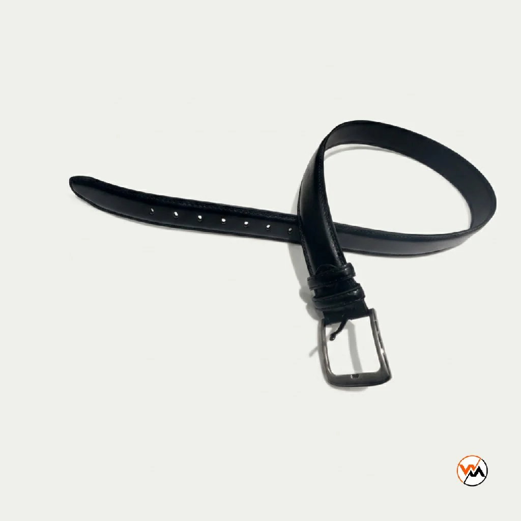 Mens black leather belt with metal buckle - Exclusive accessory – mens black leather belt – photo 1