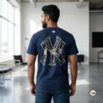 New York Yankees navy t-shirt featuring a subtle front chest emblem and a striking graphic logo on the reverse, crafted for men who appreciate clean athletic styling. – New York Yankees navy t-shirt – photo 2