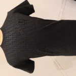 Black T-Shirt Featuring Signature Print And Round Neck – Black T-Shirt – photo 1