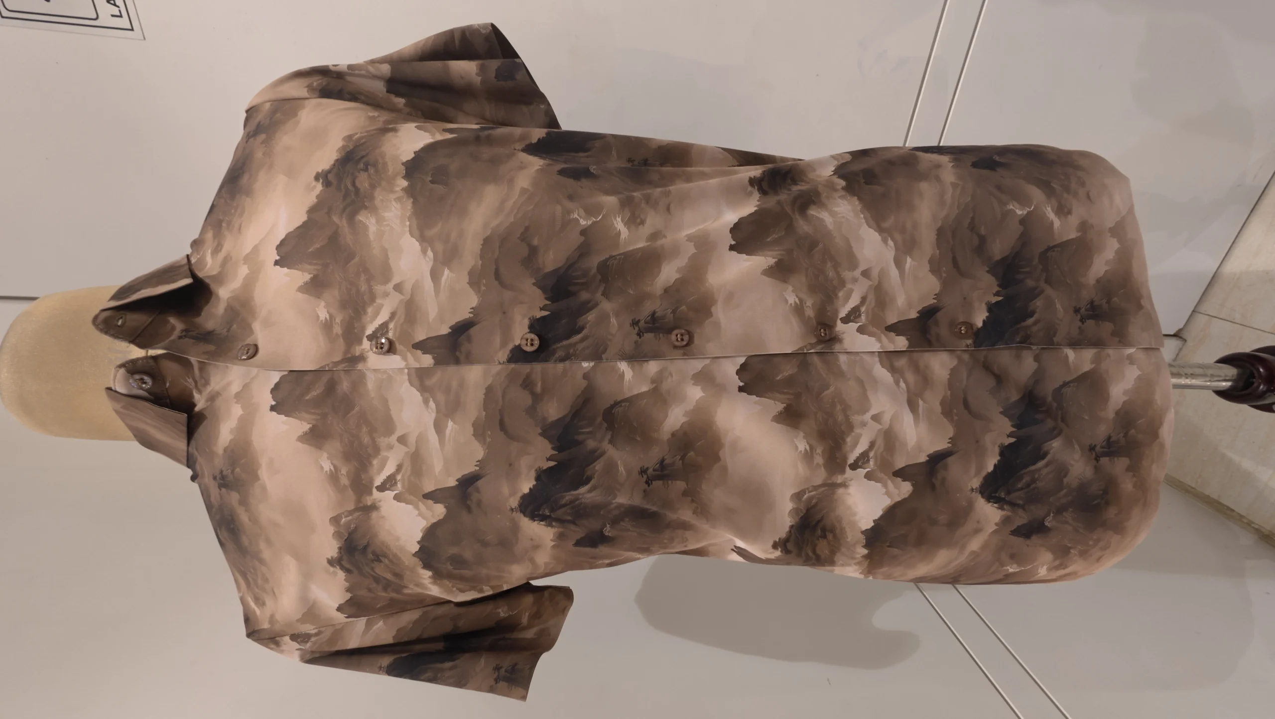 Exclusive Brown Shirt with Abstract Landscape Print – Brown Shirt – photo 1