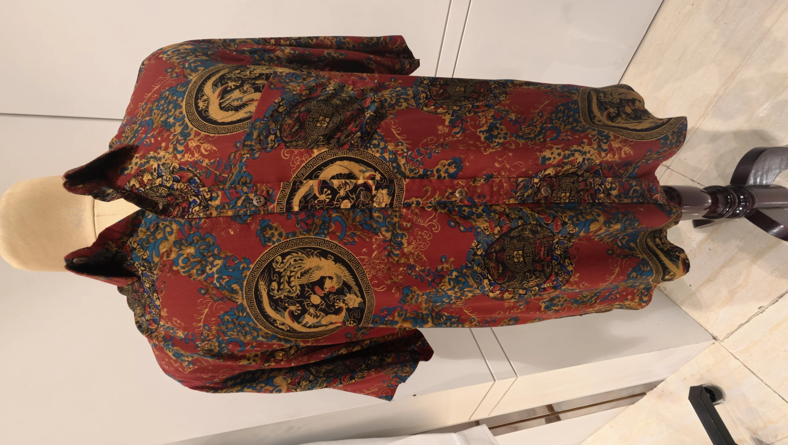 Exclusive Vintage Dragon Print Shirt Featuring Opulent Patterns – Vintage Dragon Print Shirt – photo 1