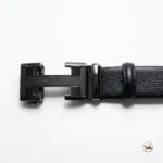 Mens black leather belt with metal buckle, an essential accessory – black leather belt – photo 3