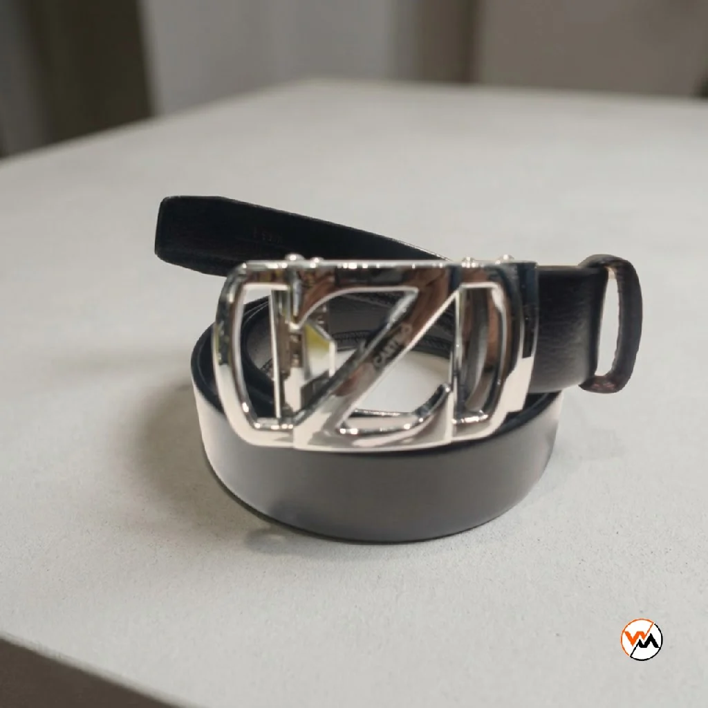 Mens black leather belt with metal buckle, an exclusive accessory for formal wear – mens black leather belt – photo 1