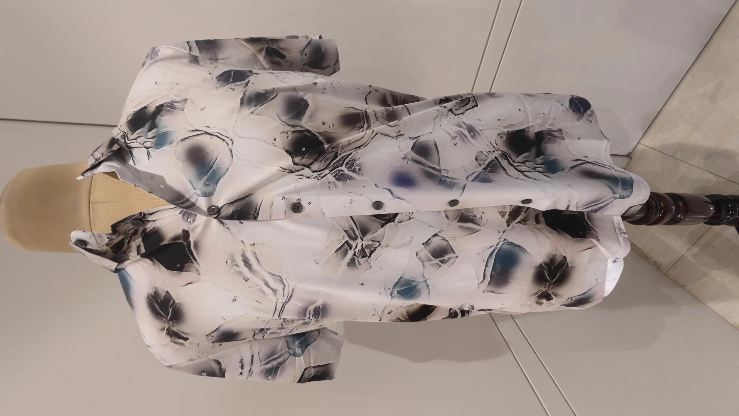 Ultimate printed shirt for men featuring a striking abstract design – printed shirt – photo 1