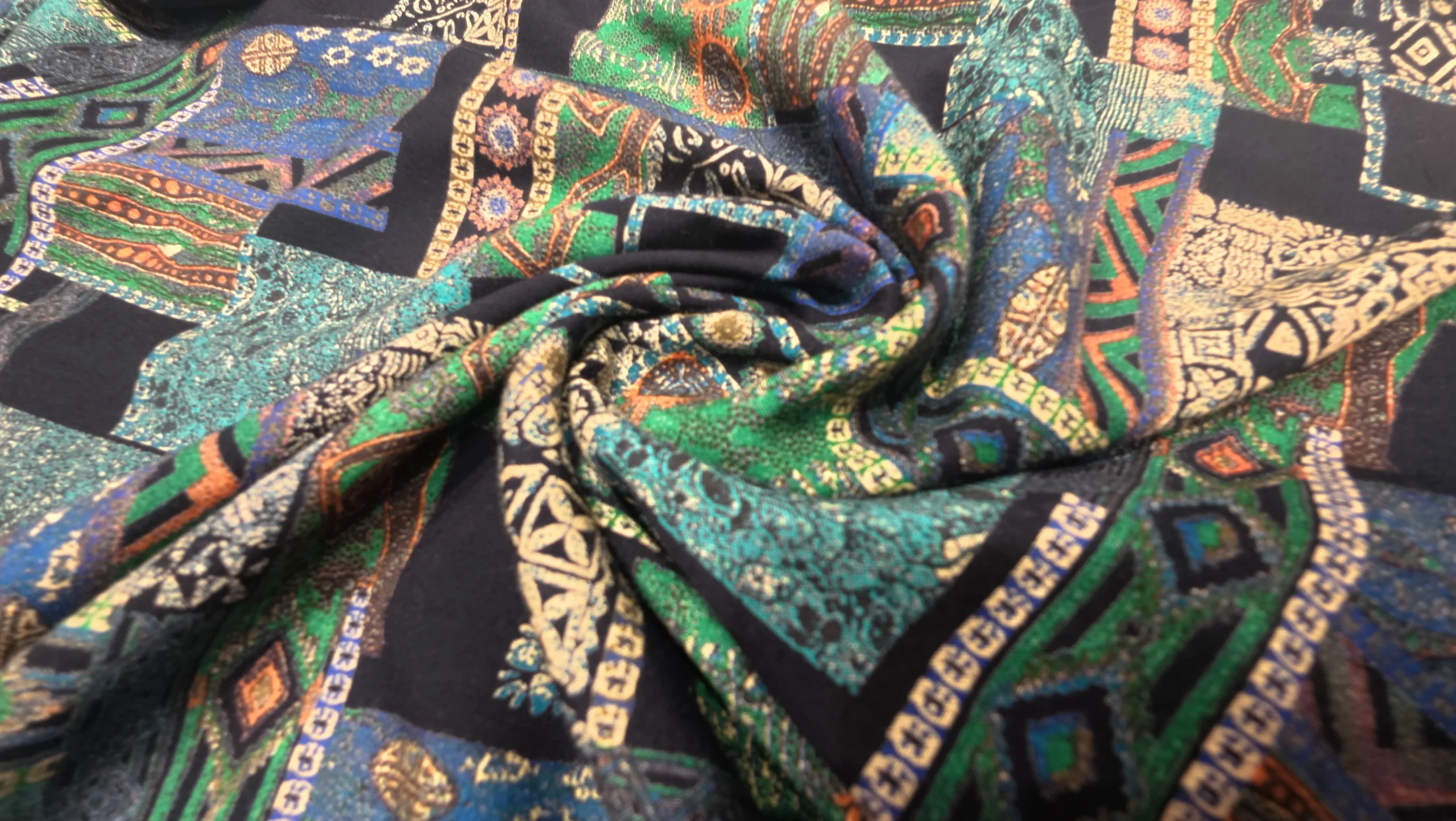 Ultimate vintage printed shirt featuring a patterned multi-color style for men – vintage printed shirt – photo 4